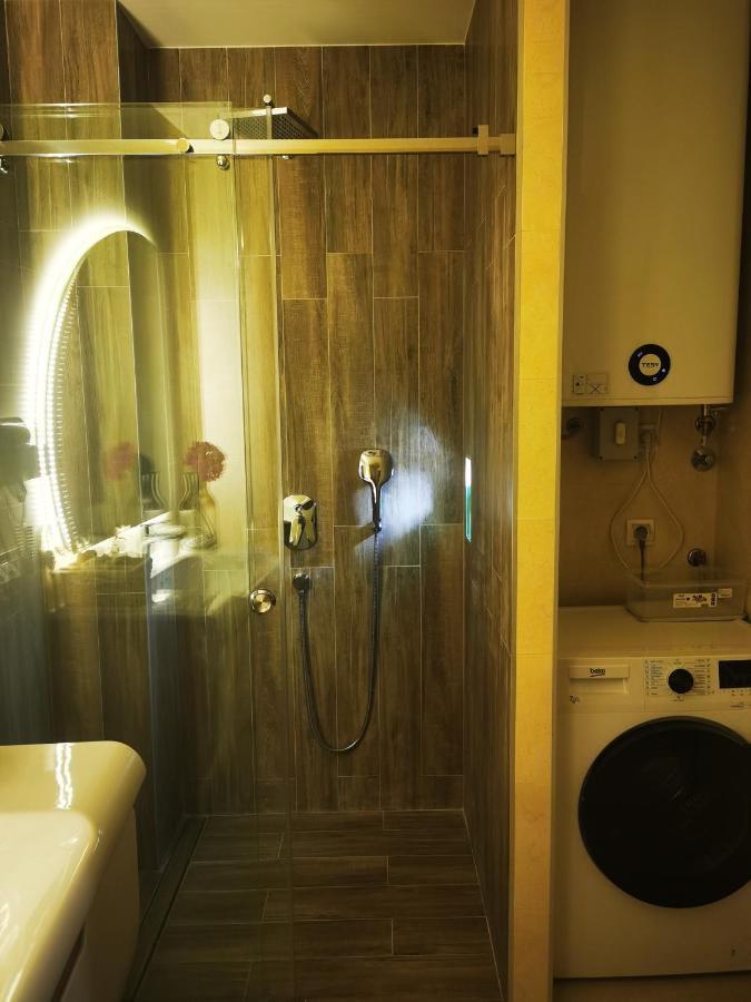 Apartment Sofija Nis Bagian luar foto