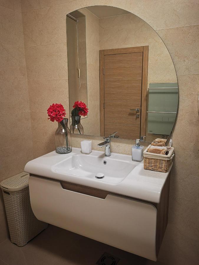 Apartment Sofija Nis Bagian luar foto