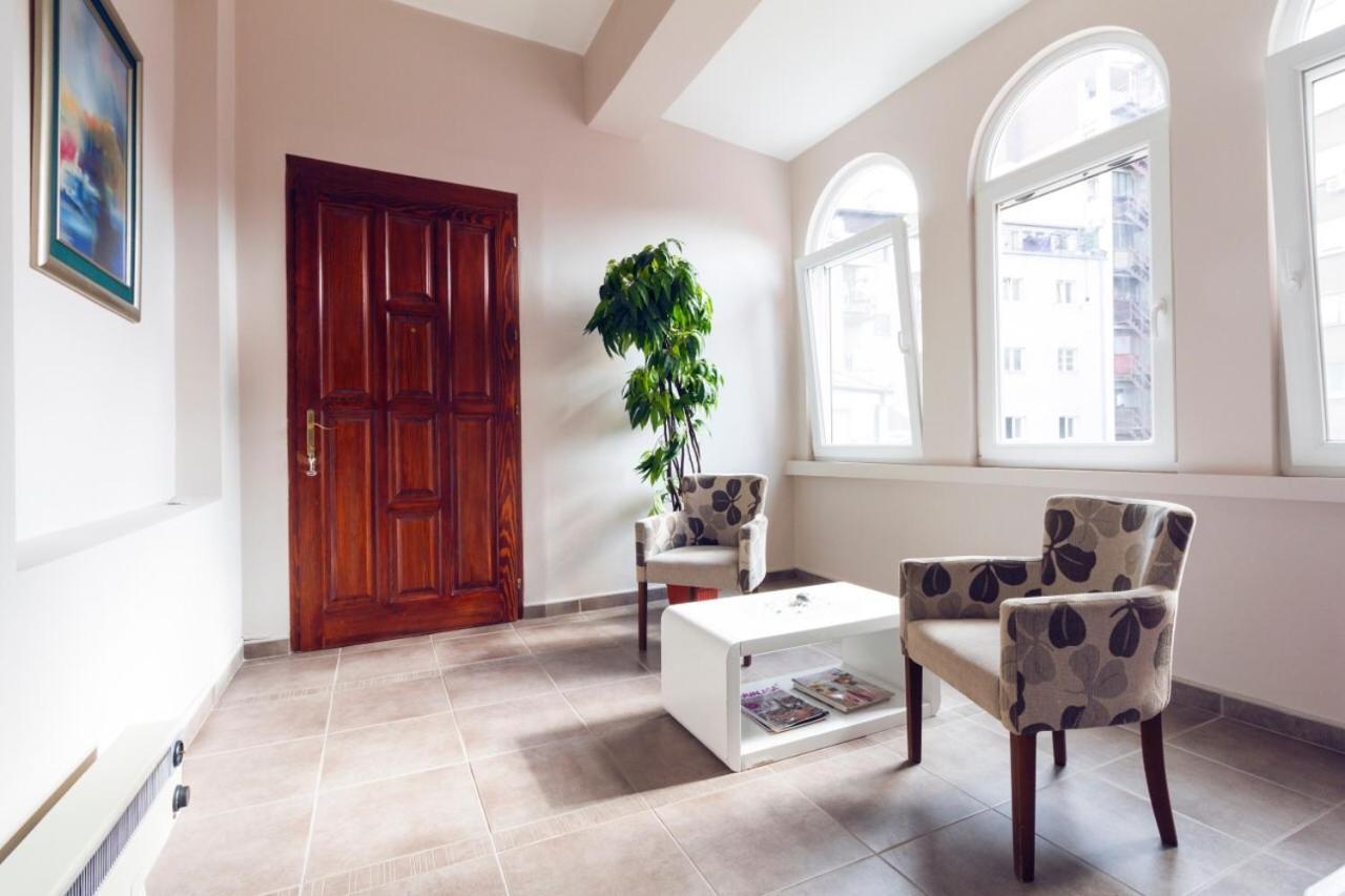Apartment Sofija Nis Bagian luar foto