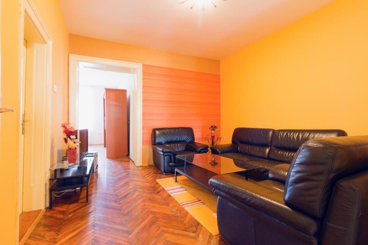 Apartment Sofija Nis Bagian luar foto